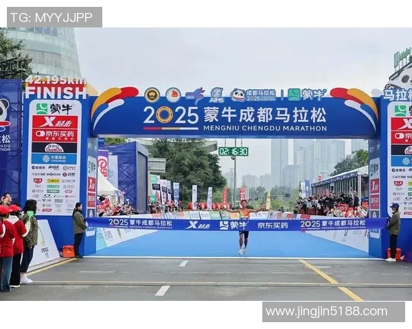 成都飞盘队在城市马拉松中的精彩表现与状态分析